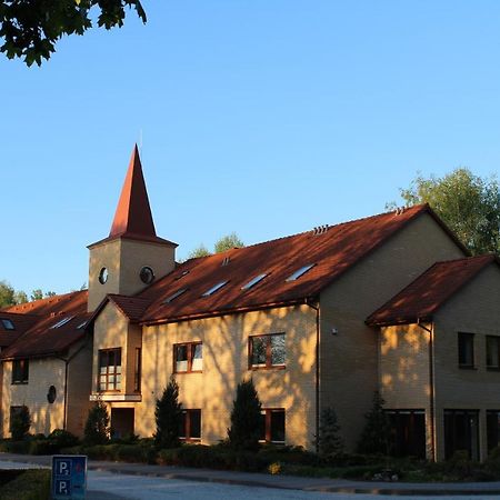 Hotel Uroczysko Porszewice - Osrodek Konferencyjno-Rekolekcyjny Pabianice Exteriér fotografie